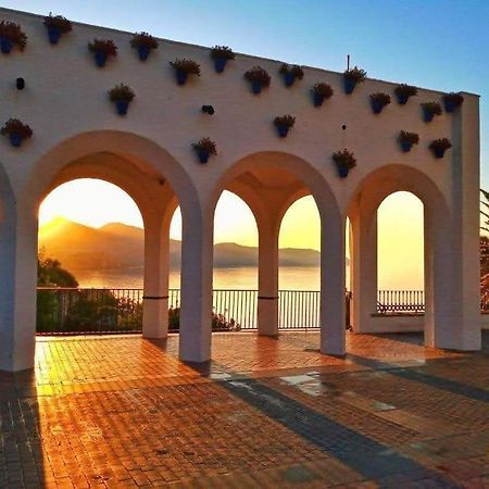 Apartamento Lorena ネルハ エクステリア 写真
